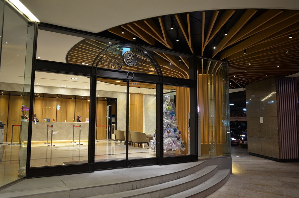 Green World Grand Nanjing Taipei Bagian luar foto